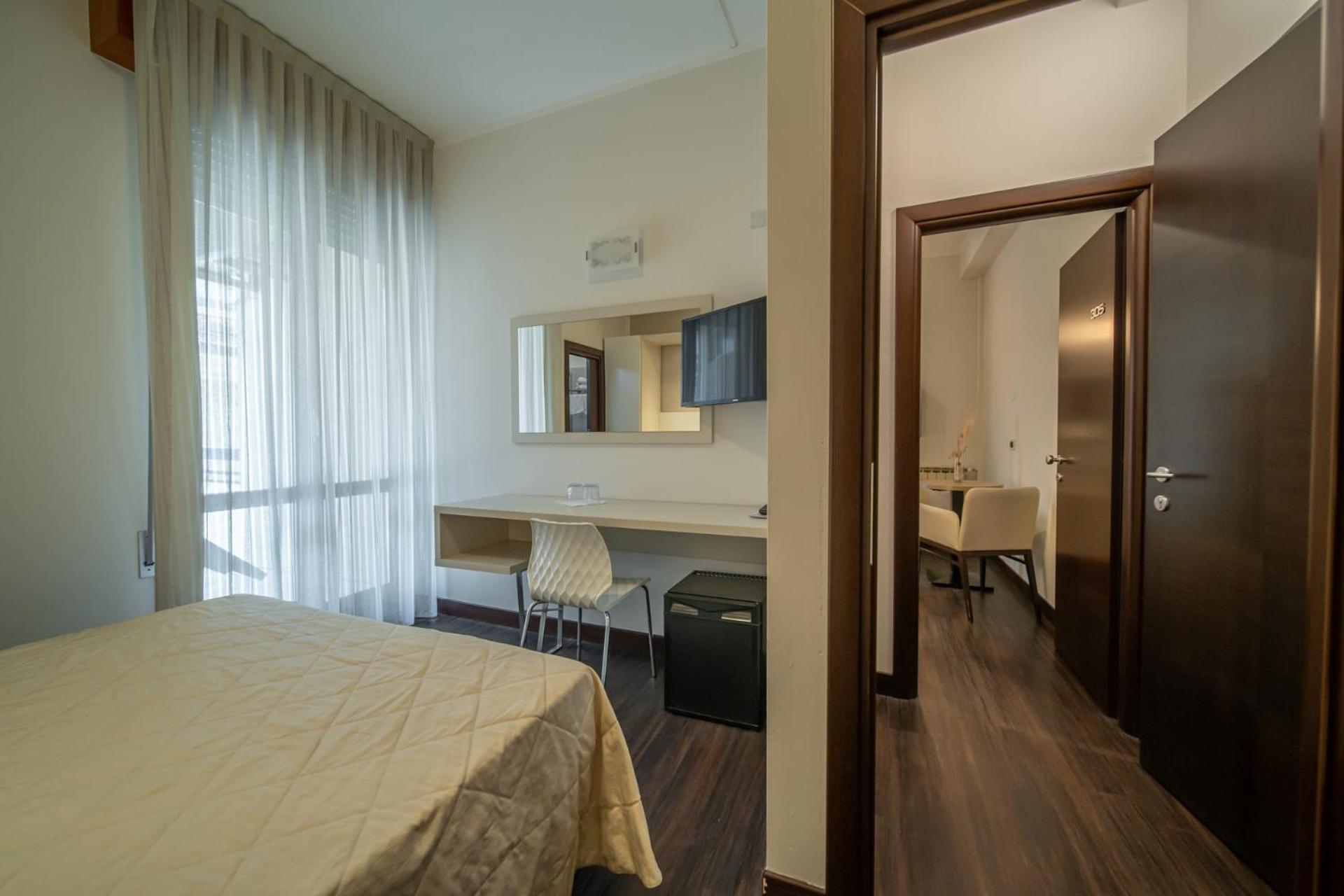 Hotel Lalla Beauty & Relax Cesenatico Exterior photo