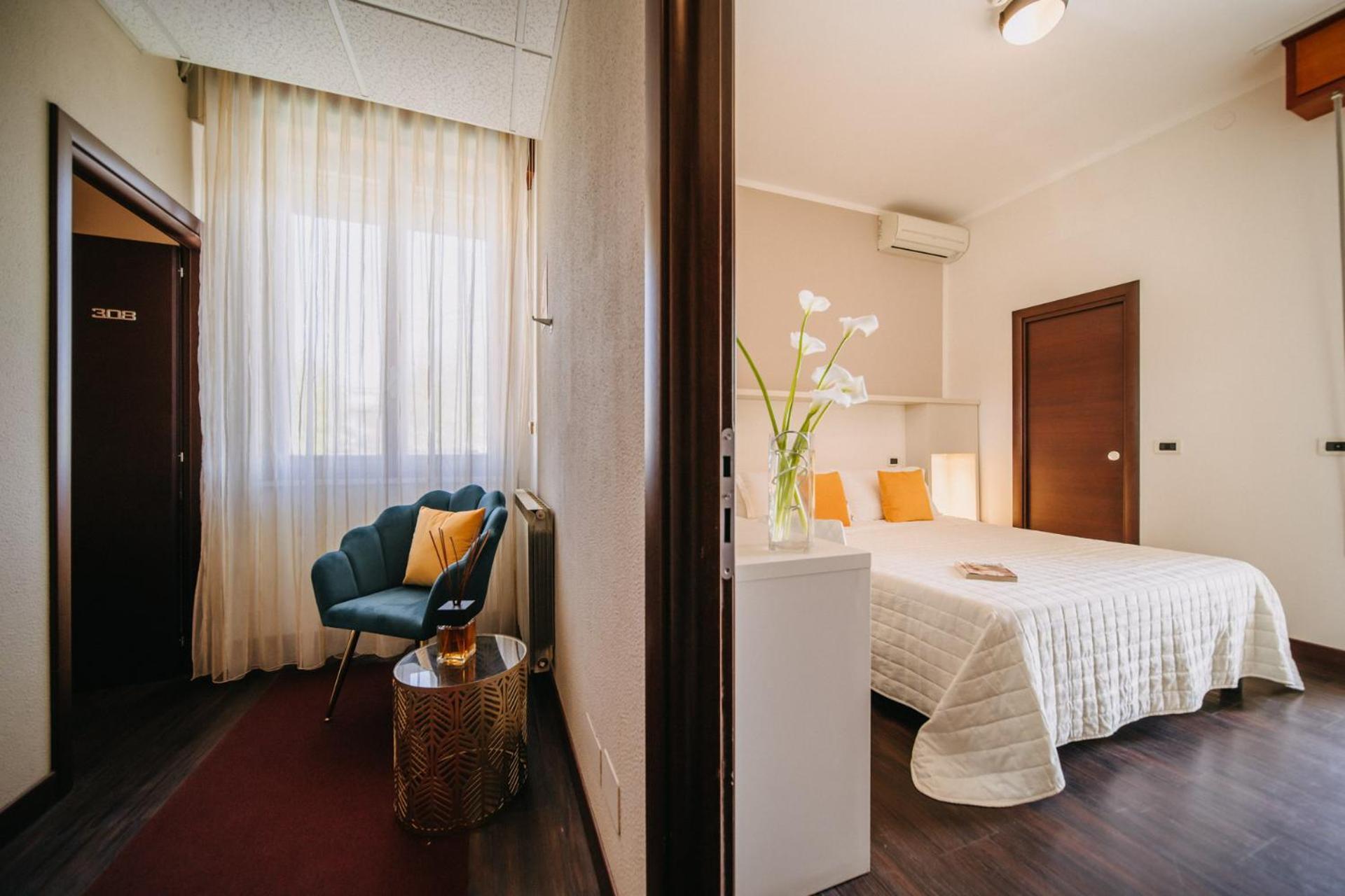 Hotel Lalla Beauty & Relax Cesenatico Exterior photo