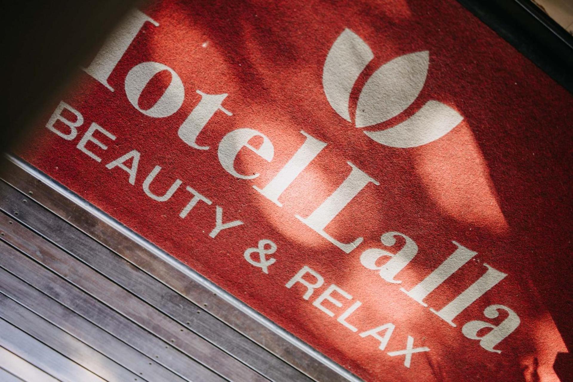 Hotel Lalla Beauty & Relax Cesenatico Exterior photo